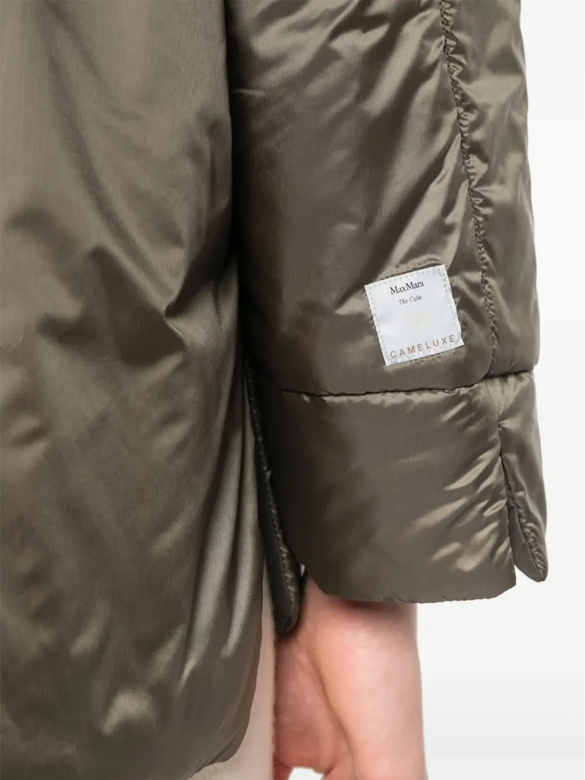 Max Mara グリーンモ 中綿入りフード付きコート - 画像5