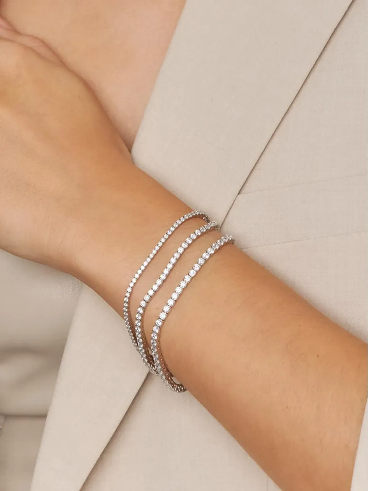 VEYNOU 18kt white gold Tennis diamond bracelet - 画像4