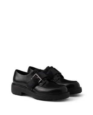 Prada ブラッシュドレザー バックル付きダービーシューズ ブラック - サムネイル2