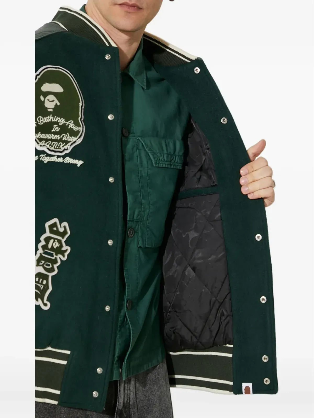A BATHING APE® パネルド ヴァーシティジャケット - 画像2
