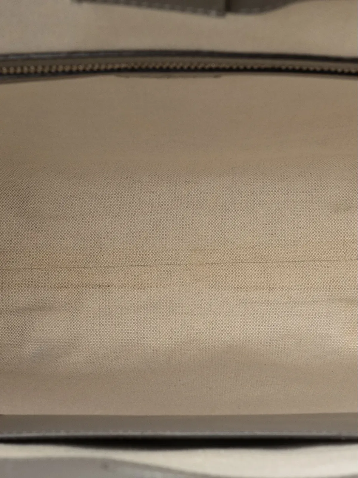 Gucci ビンテージ 2016-2023年 GGエンボス加工レザー 縦型トートバッグ - グレー - 画像5