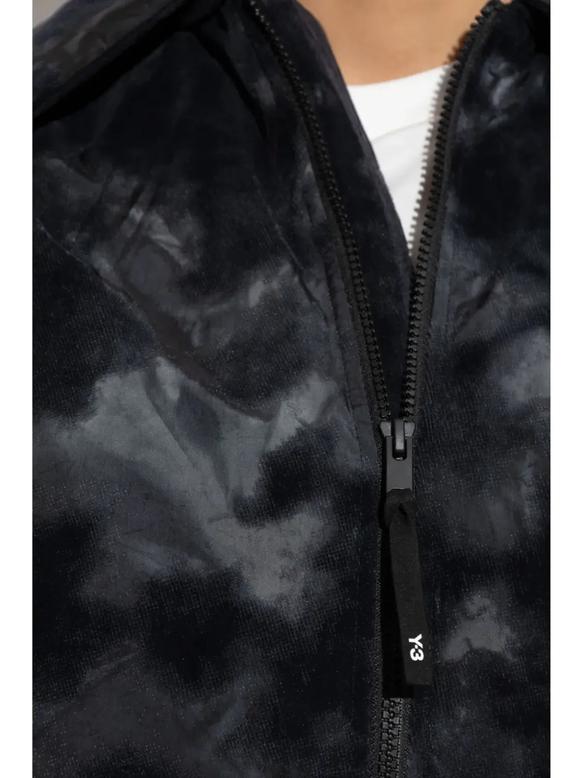 Y-3 全面プリント 中綿ジャケット ブラック - 画像5