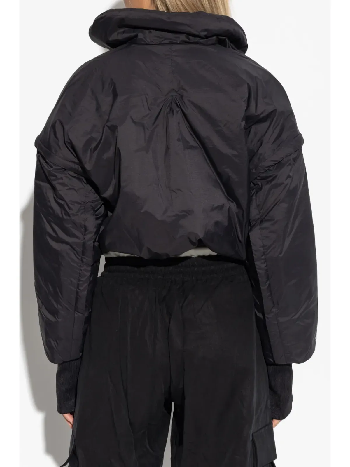 Y-3 クロップド丈パディッドジャケット ブラック - 画像4