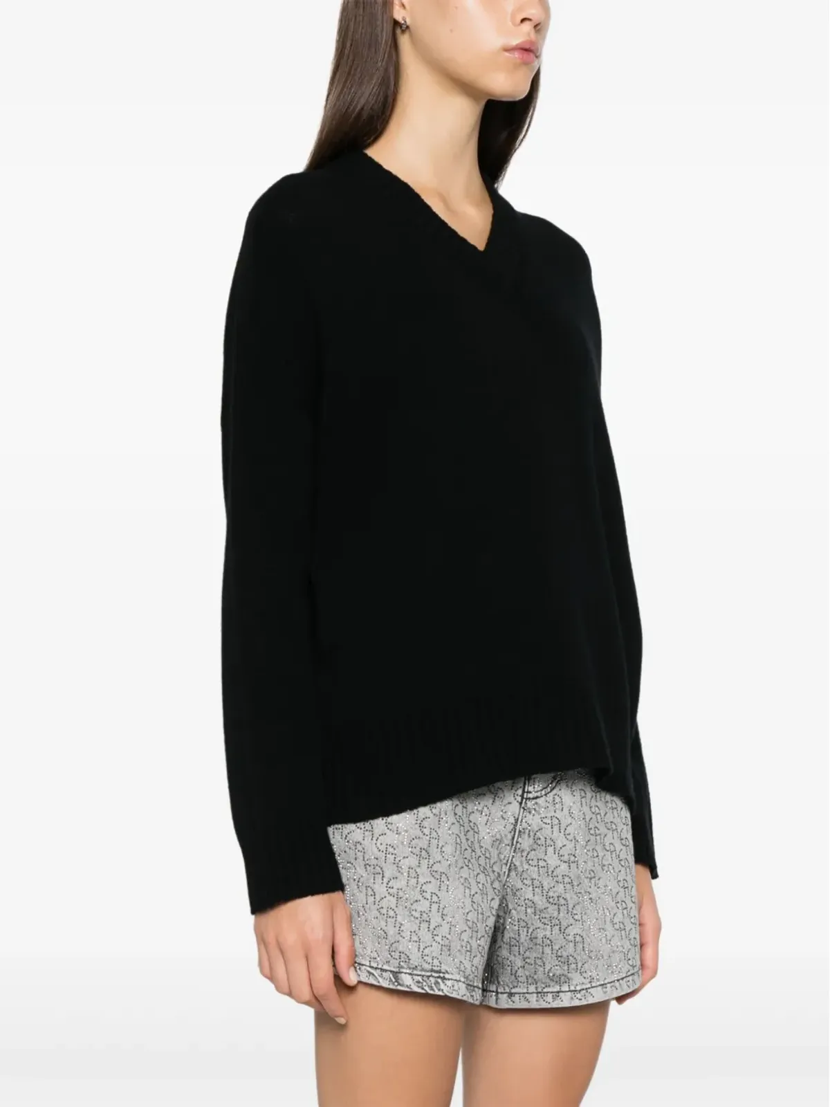 Emporio Armani バージンウール Vネックセーター ブラック - 画像3