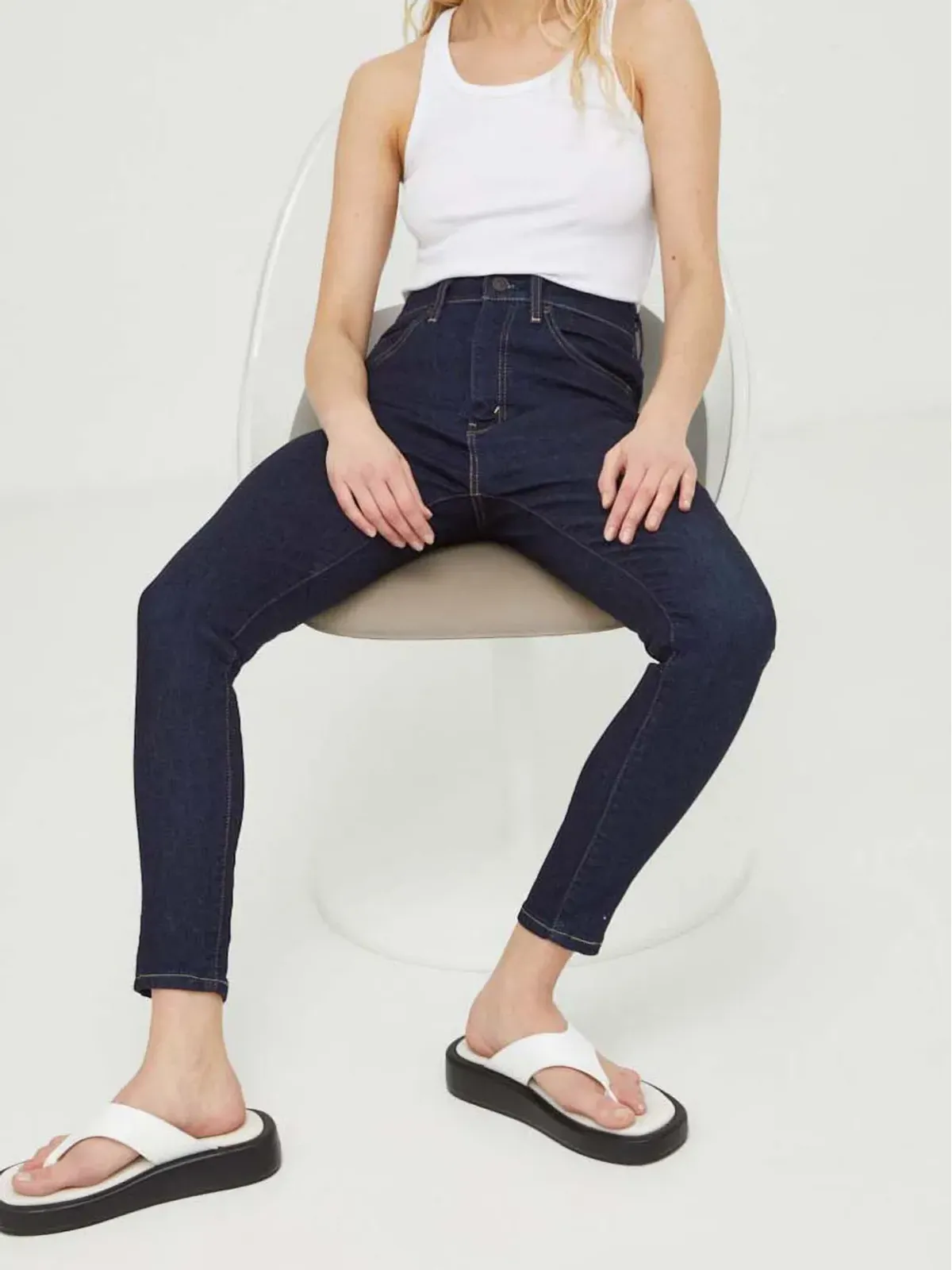 Levi's レトロハイライズ スキニージーンズ - ブルー - 画像4