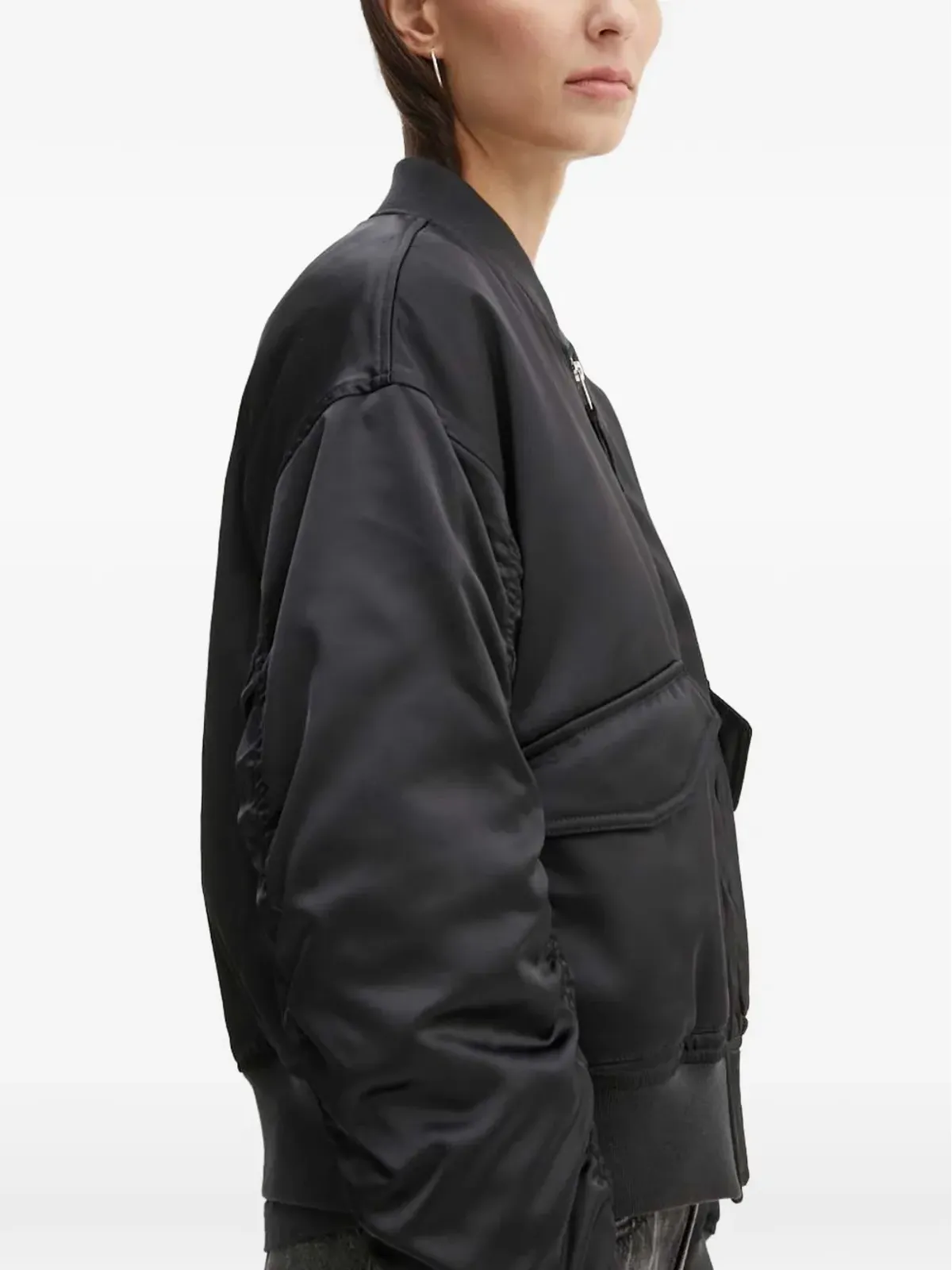 Levi's ギャザー袖ボンバージャケット - ブラック - 画像3
