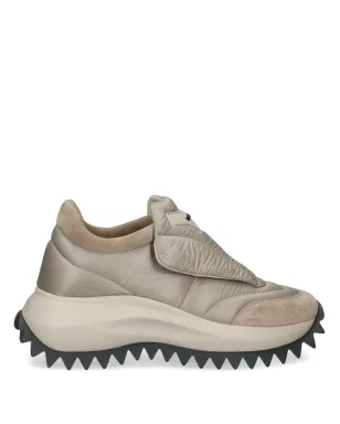Vic Matie Running sneakers - Neutrals - サムネイル1
