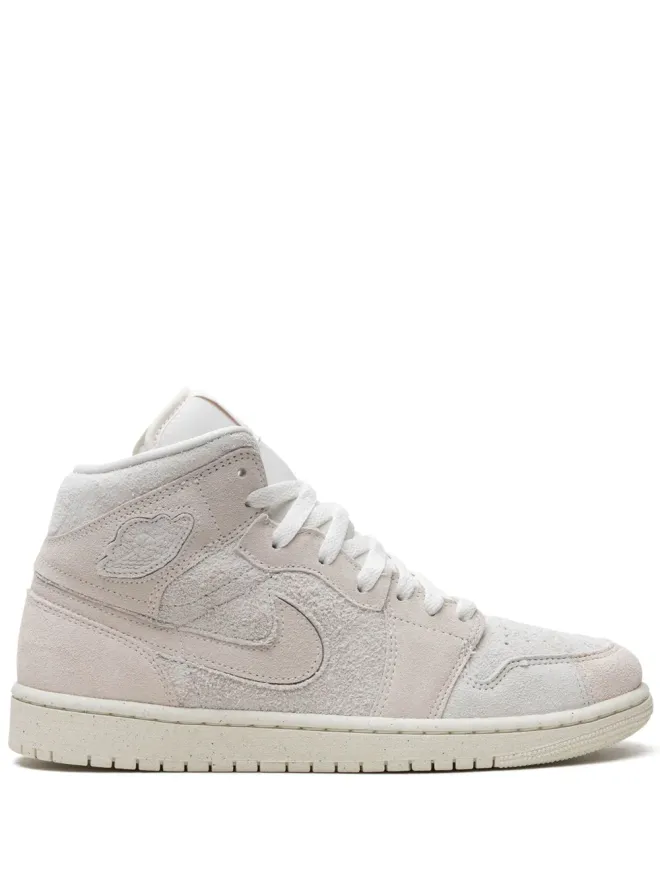 Jordan Jordan エアジョーダン 1 ミッド SE Craft ペールアイボリー スニーカーの商品画像