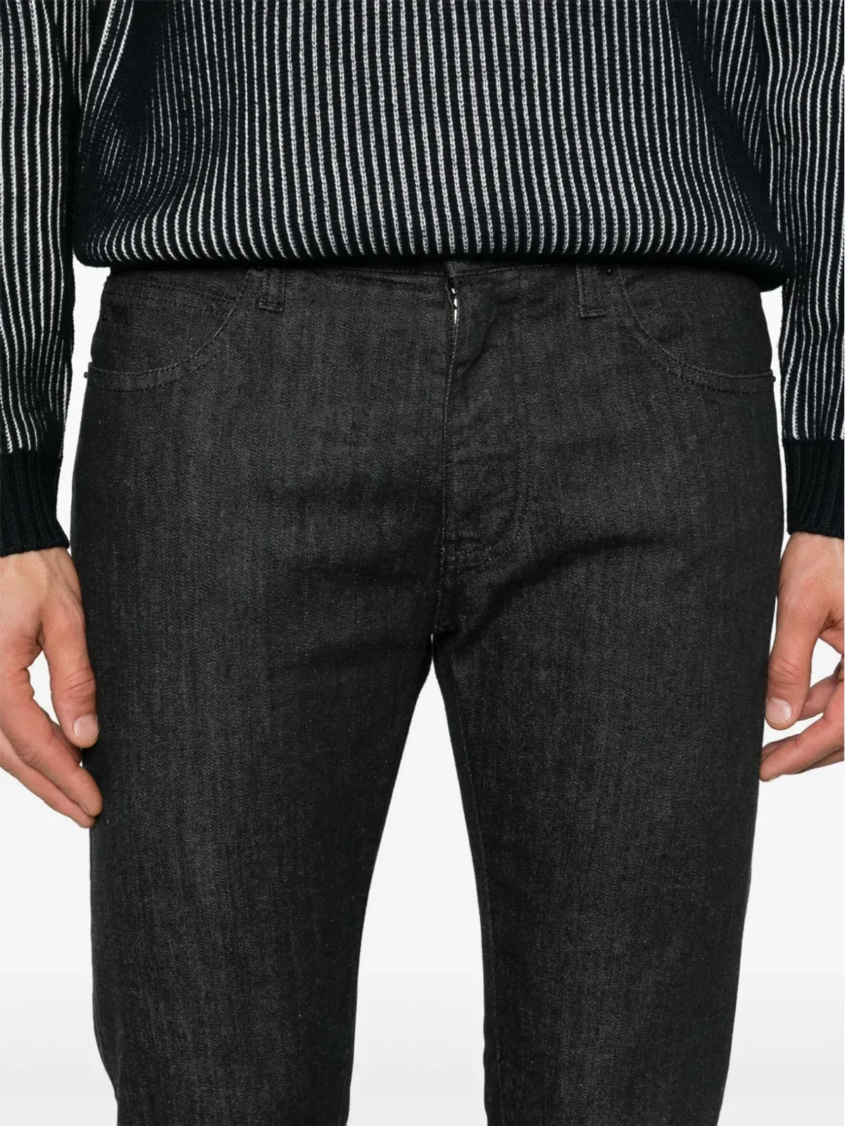Emporio Armani J45 straight-leg jeans - Black - 画像5