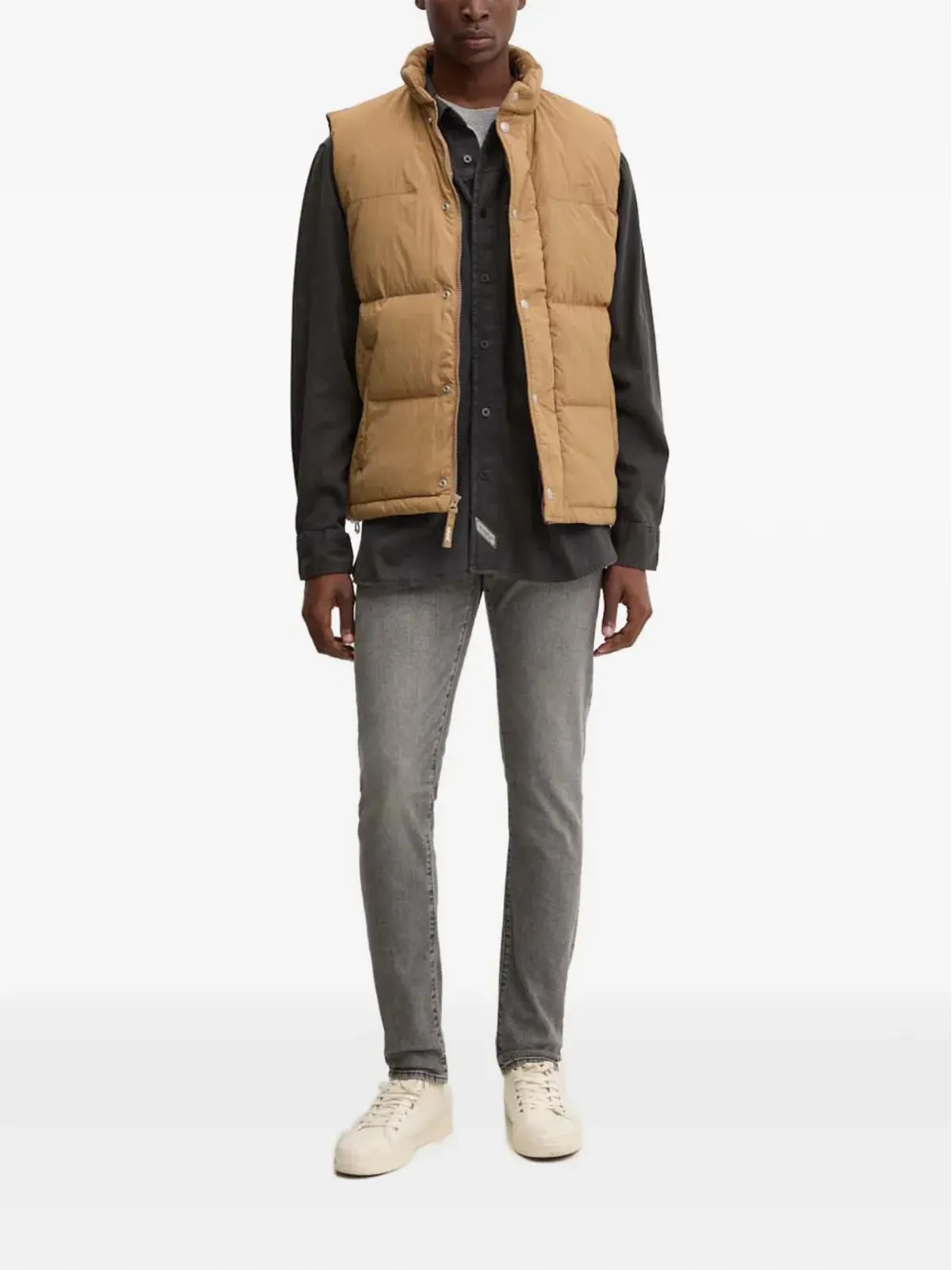 Levi's ロックリッジ ボタン付きキルティングジレ - 画像2