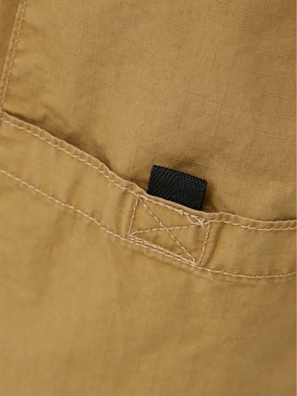 Levi's ポケット付きパンツ - ネュートラルカラー - 画像5