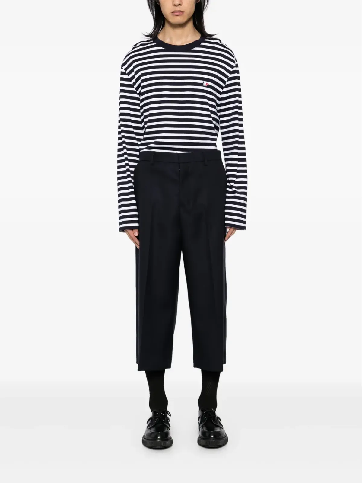 AMI Paris ブルー ボタン留めショートパンツ - 画像2