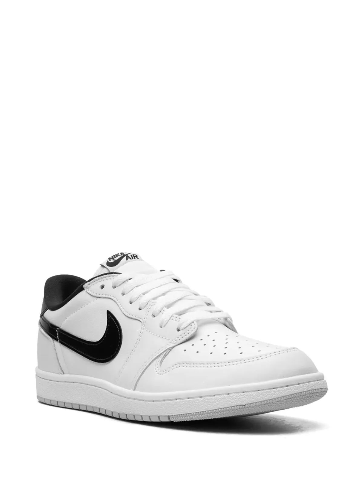 Jordan 1 レトロ ロー スニーカー - 画像2