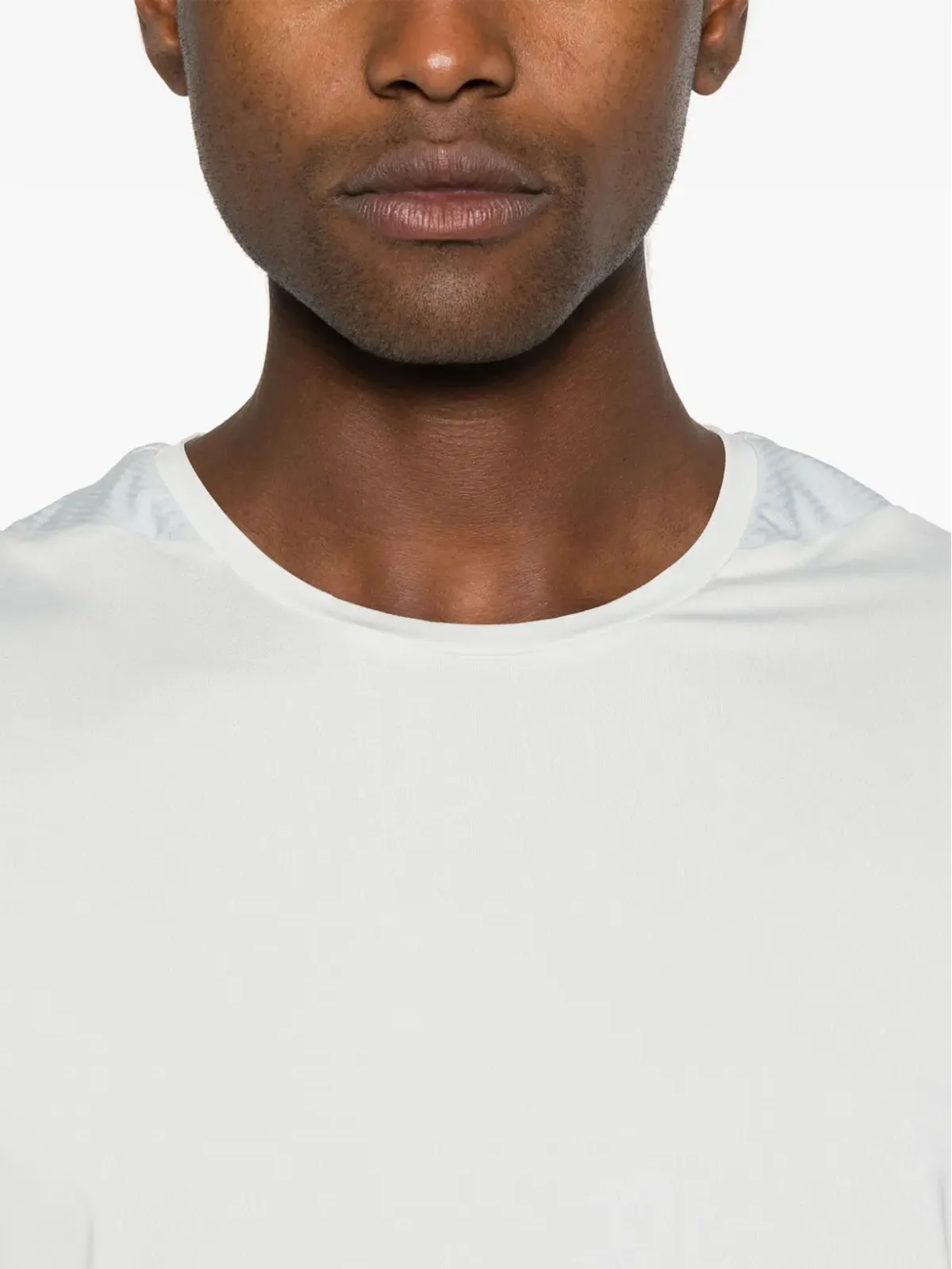 On × Post Archive Faction ランニングTシャツ - 画像5