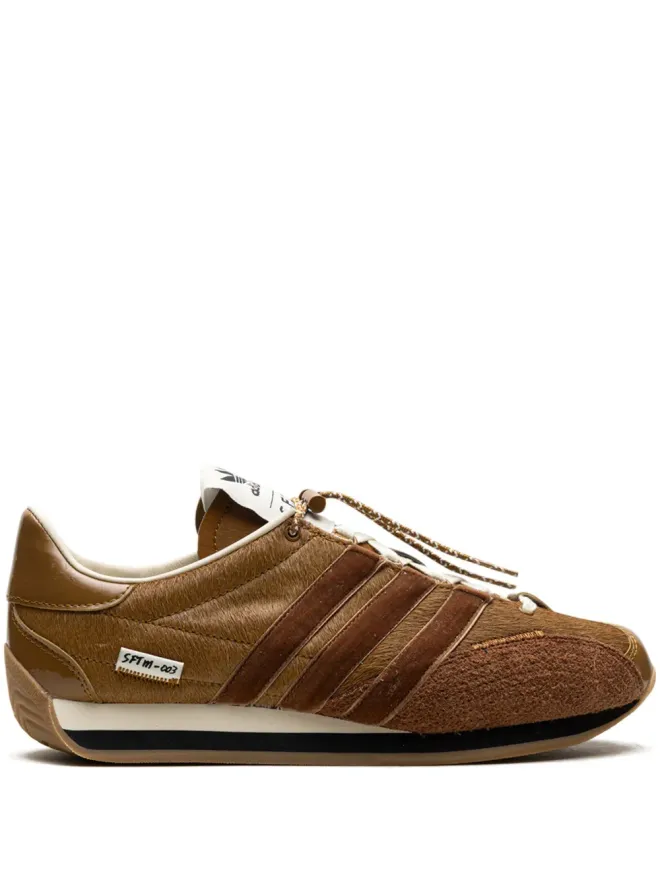 adidas adidas Country OG ブロンズ スニーカーの商品画像