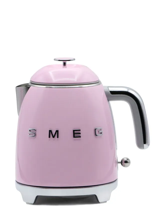 Smeg Smeg ミニロゴ入りケトルの商品画像