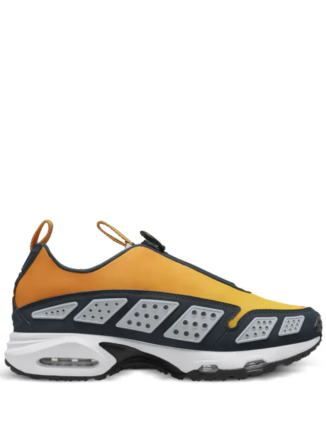 Nike Nike エアマックス サンダー スニーカーの商品画像