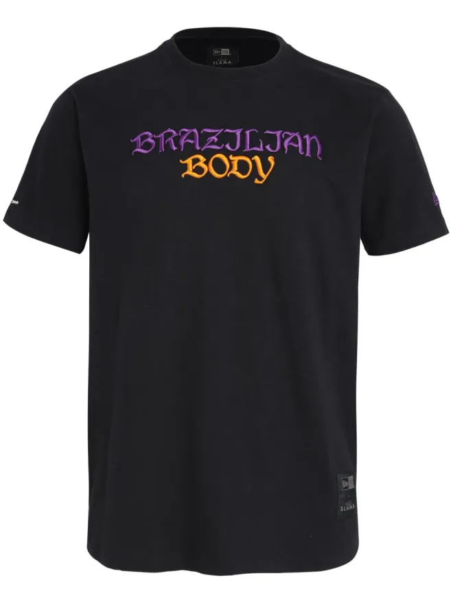 Amir Slama Amir Slama × New Era エンブロイダード Tシャツ ブラックの商品画像