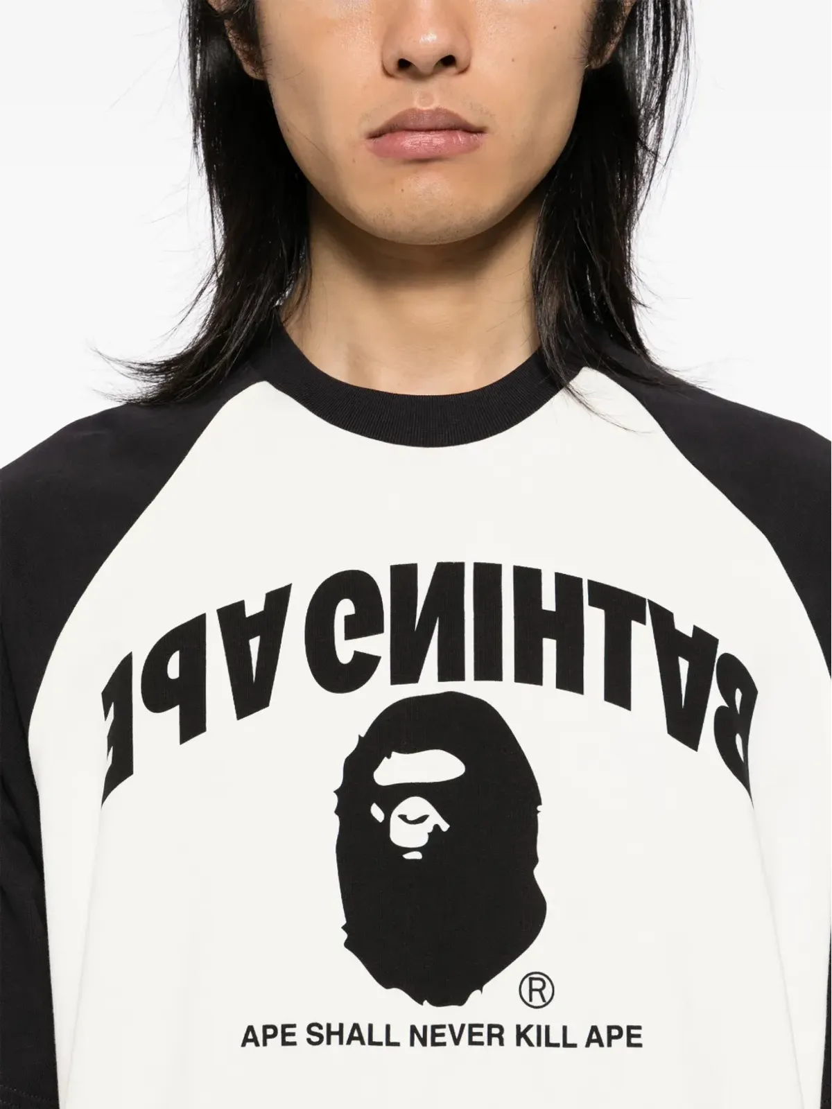 A BATHING APE® college raglan T-shirt - White - 画像4
