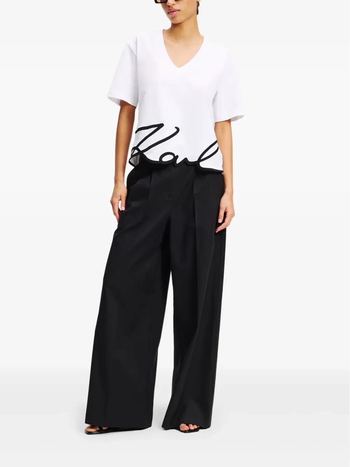 Karl Lagerfeld サイン入り Vネック Tシャツ - ホワイト - 画像2