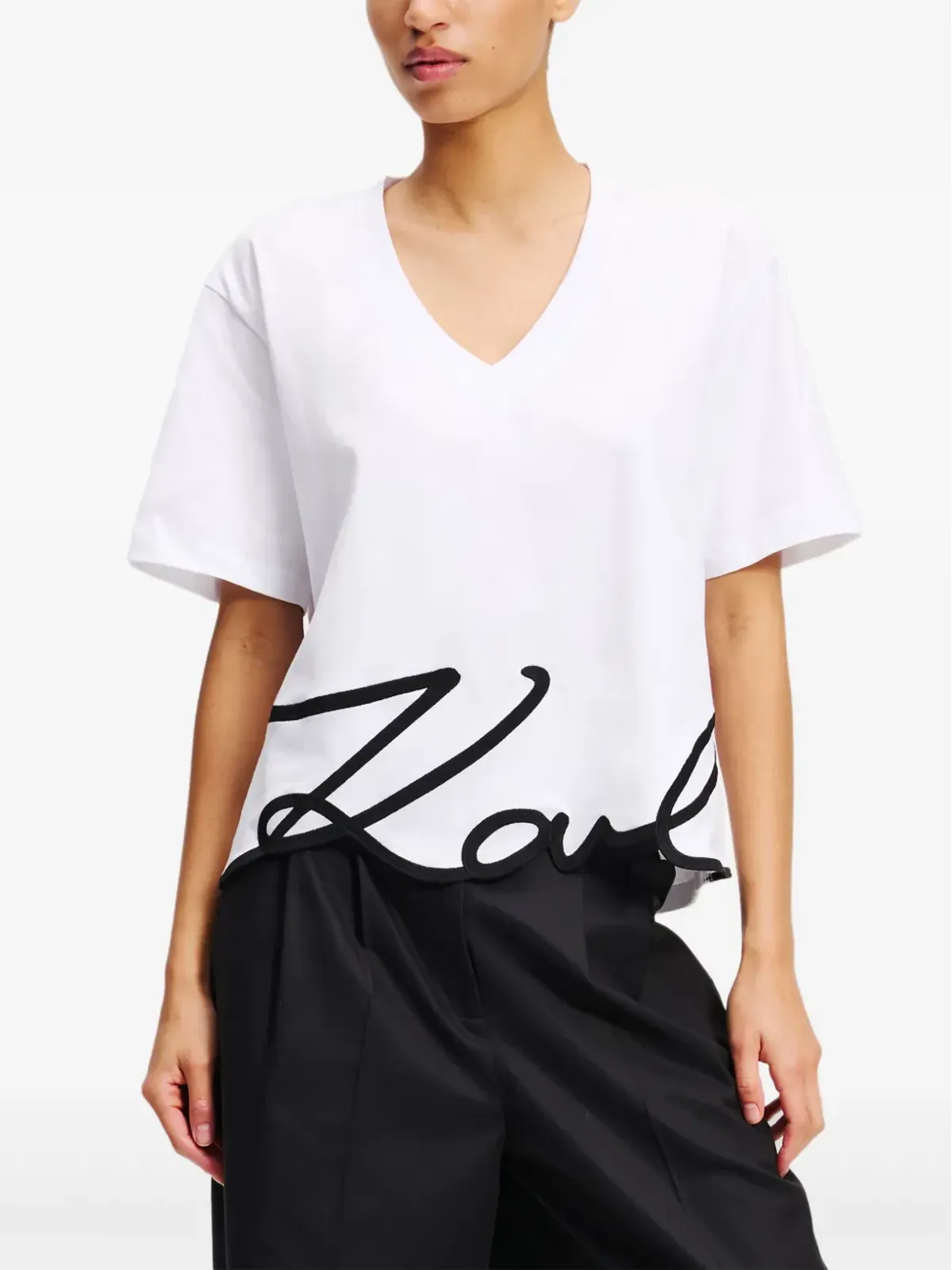 Karl Lagerfeld サイン入り Vネック Tシャツ - ホワイト - 画像3