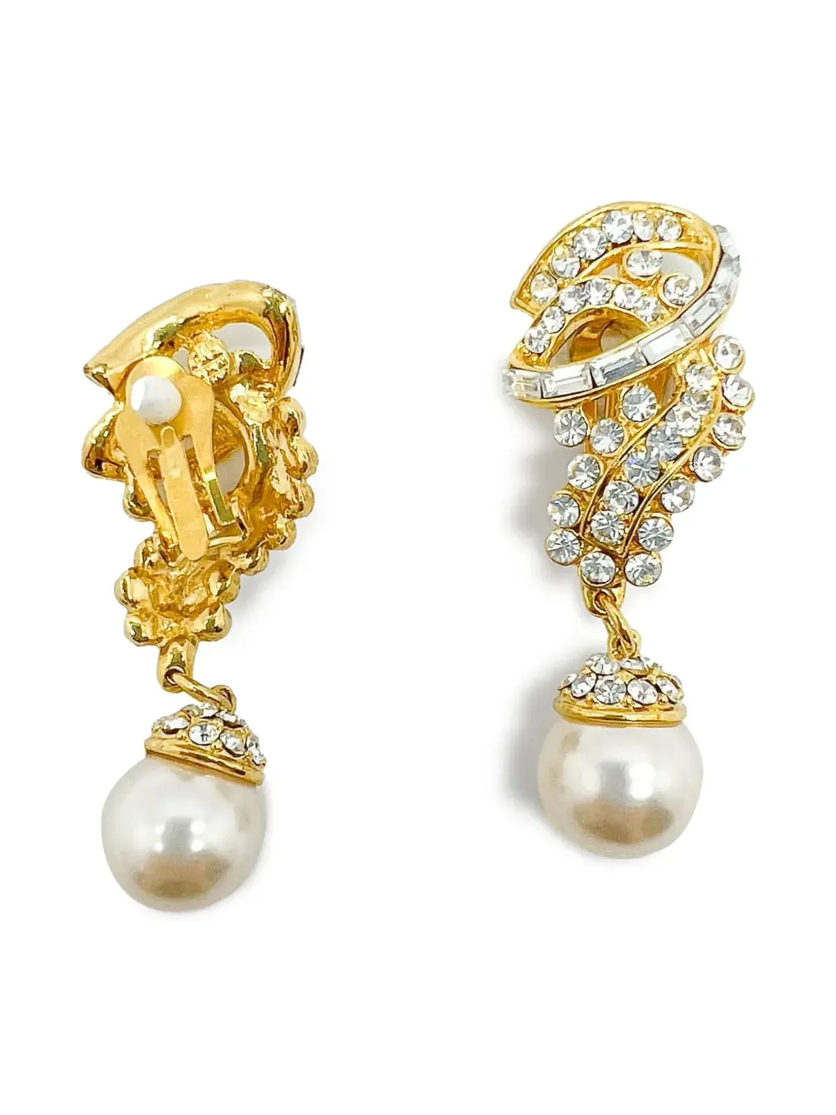Jennifer Gibson Jewellery ダイアナ クリップオン イヤリング ビンテージ ゴールド - 画像2
