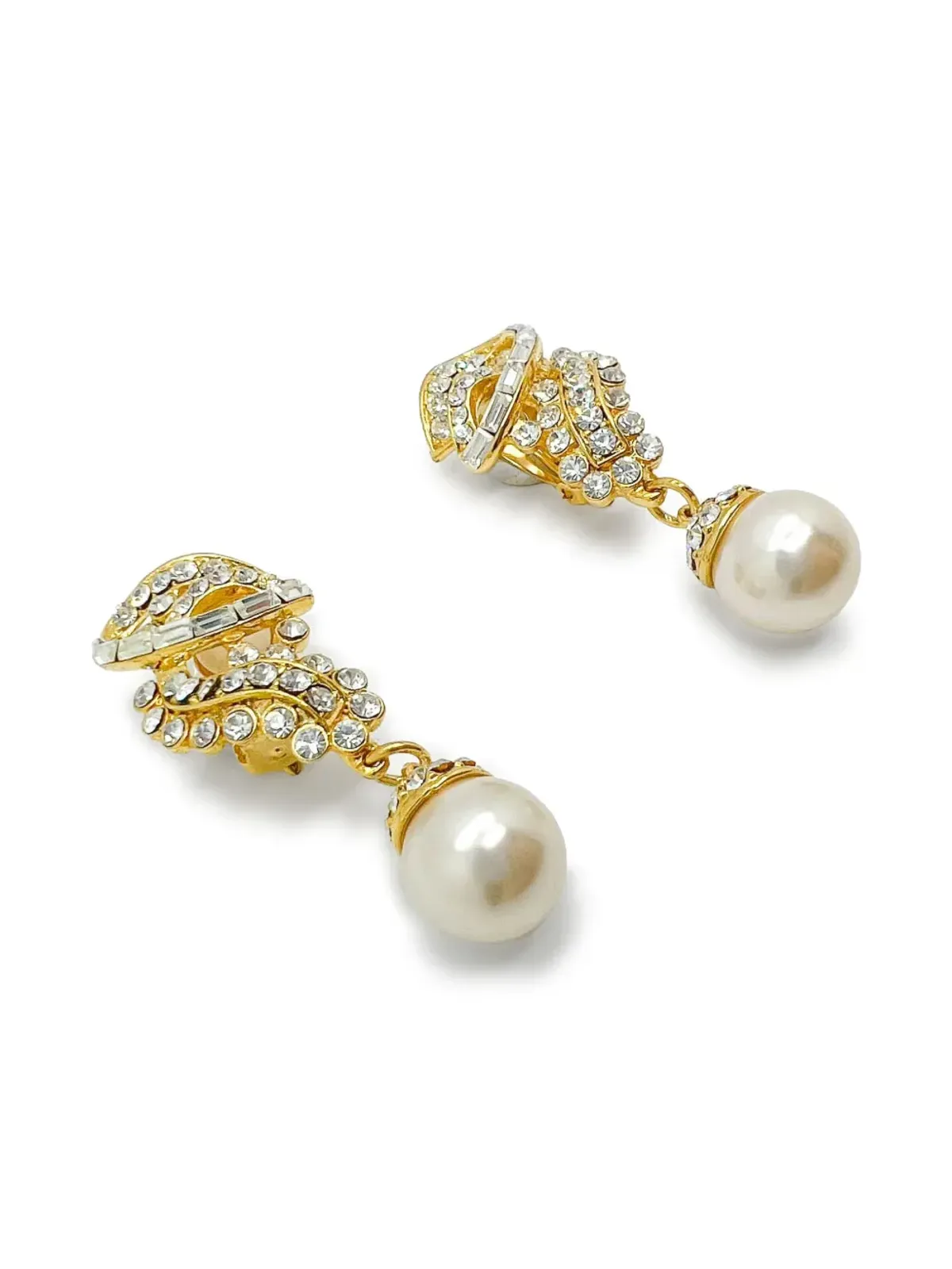 Jennifer Gibson Jewellery ダイアナ クリップオン イヤリング ビンテージ ゴールド - 画像3