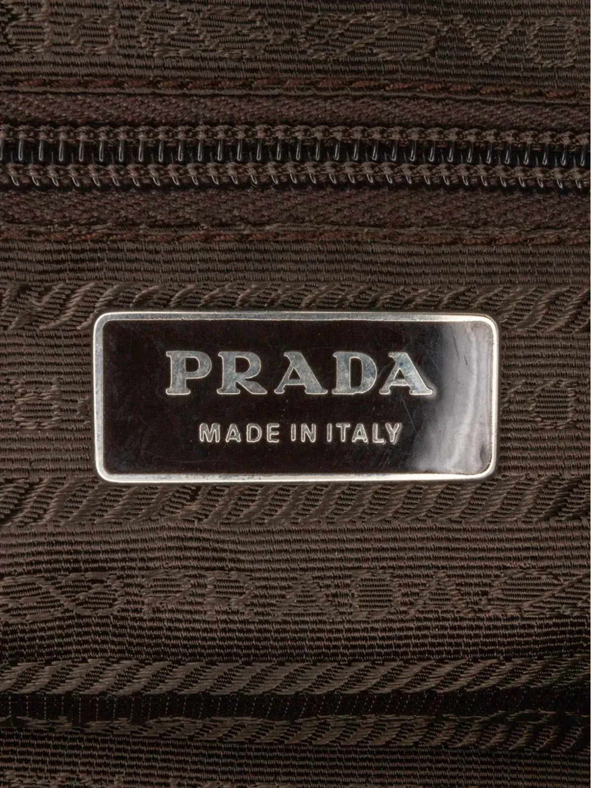 Prada ビンテージ 2013-2024 テスツート ジップトップ クロスボディ バッグ ブラウン - 画像5