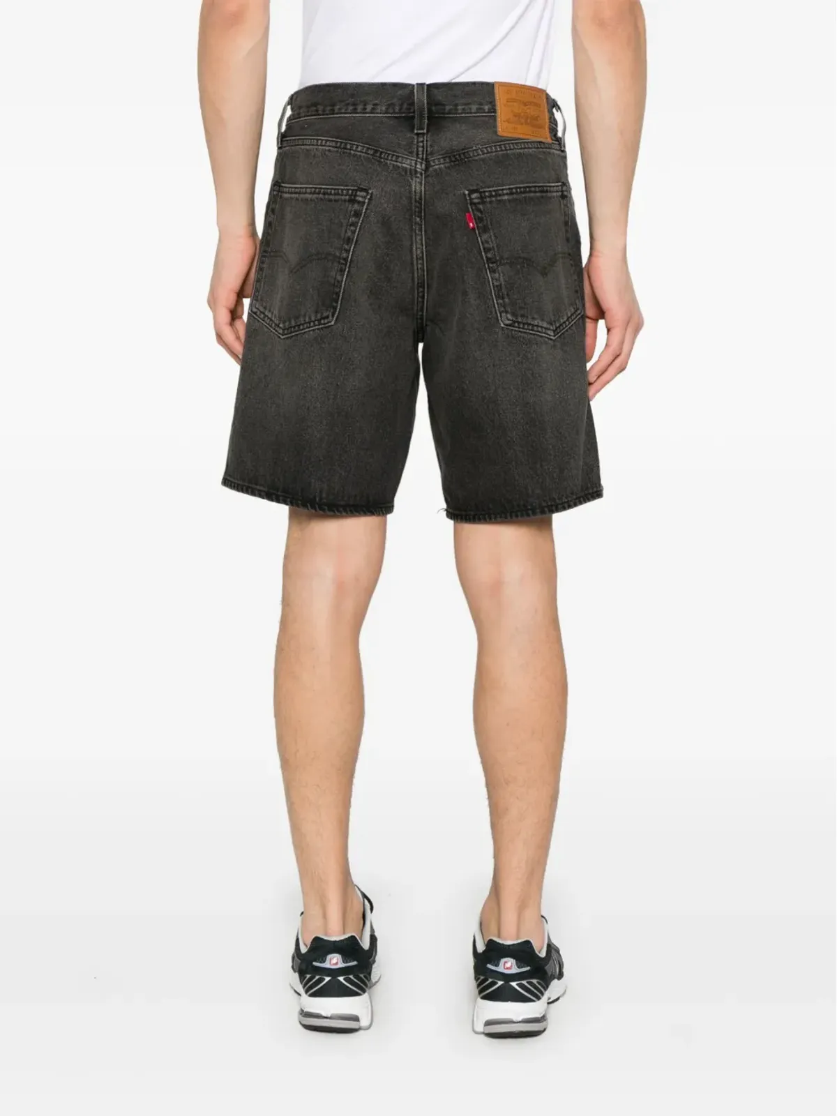 Levi's 468 ルーズ デニム ショーツ ブラック - 画像4