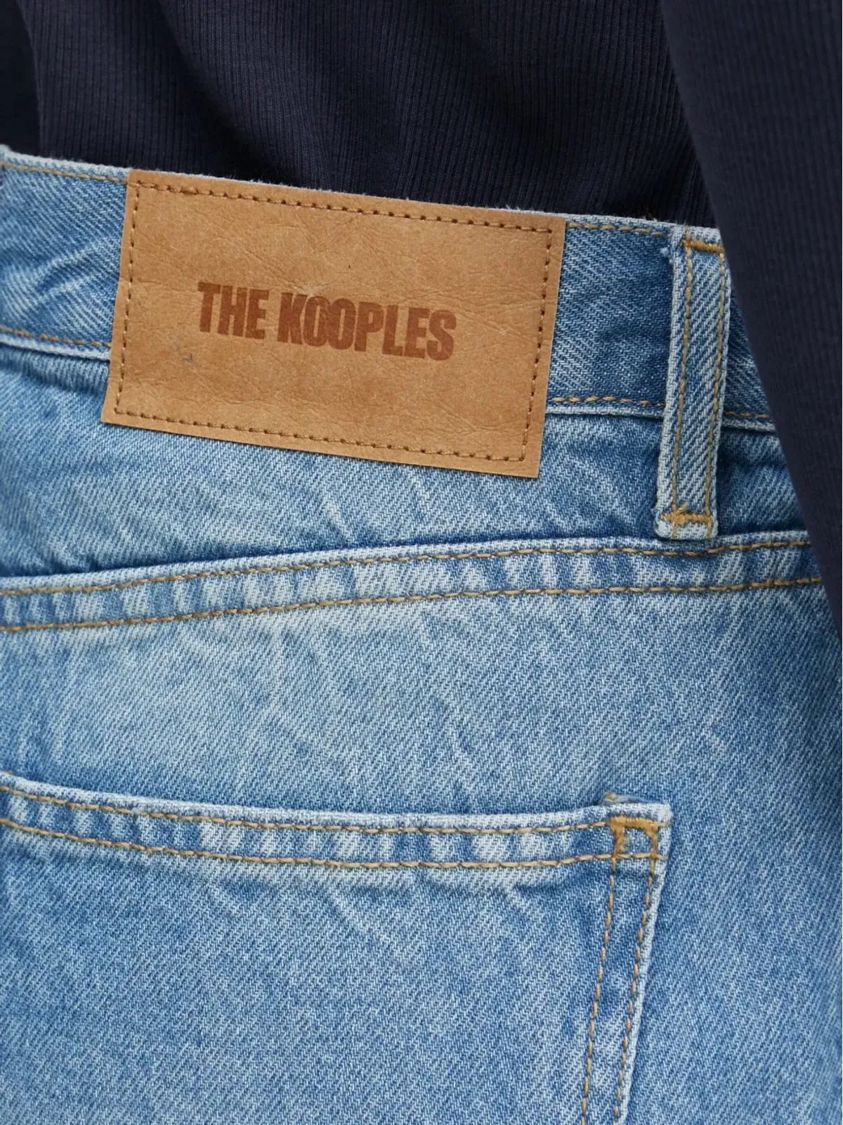 The Kooples ファイブポケット ロゴパッチ ジーンズ - 画像4