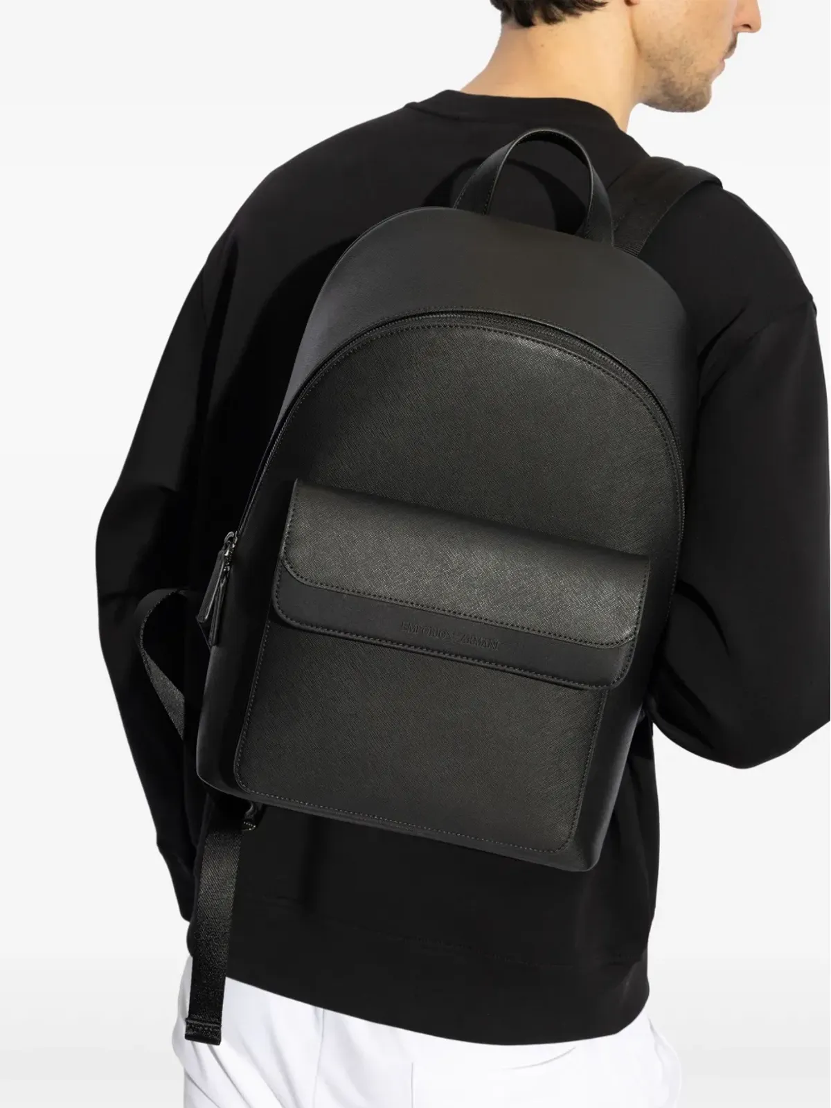 Emporio Armani ロゴエンボス バックパック - ブラック - 画像2