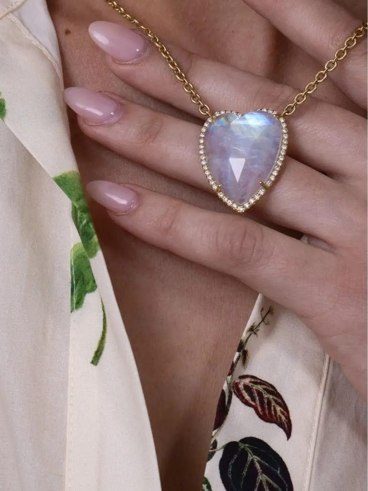 Irene Neuwirth 18K yellow gold Love moonstone necklace - 画像3
