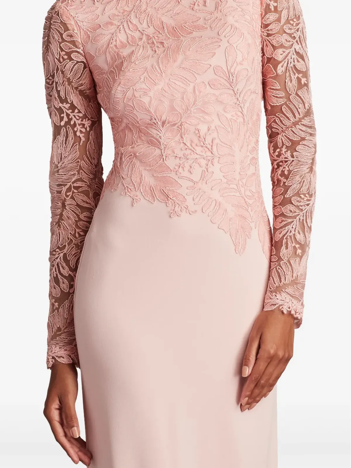 Tadashi Shoji カリスト刺繍のガウン - 画像3