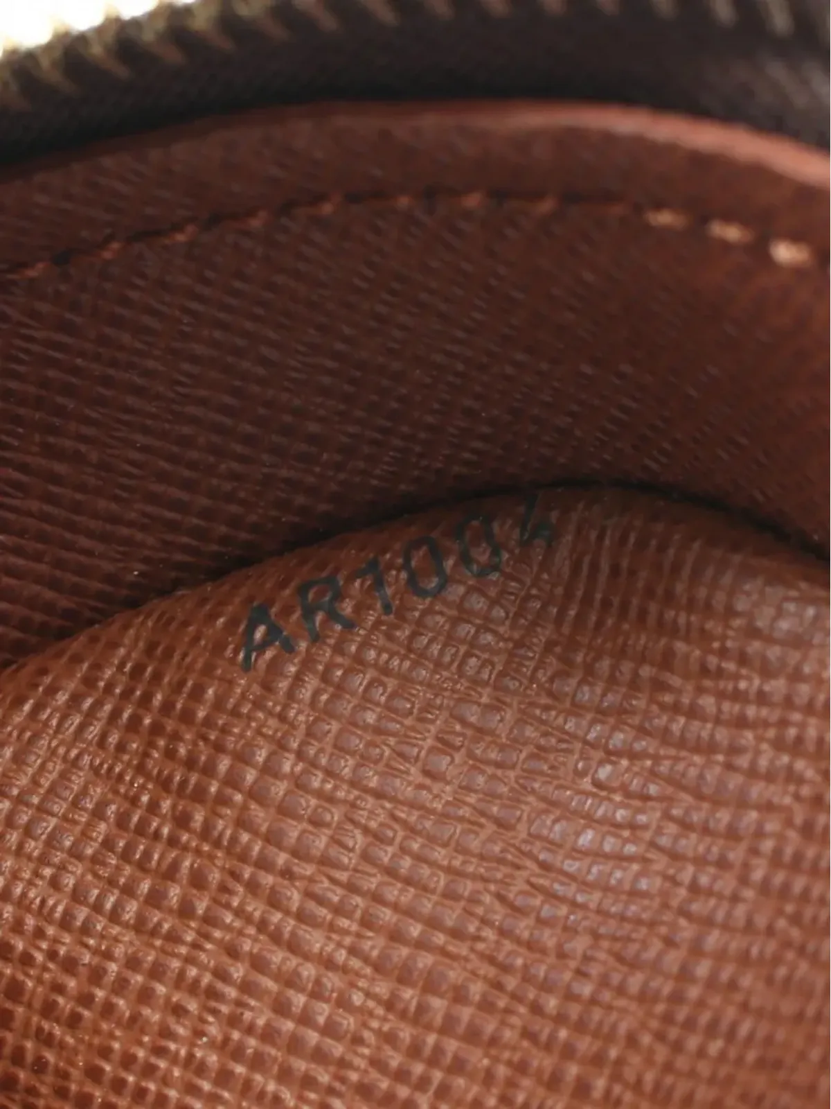 Louis Vuitton ビンテージ ナイル ショルダーバッグ - 画像5