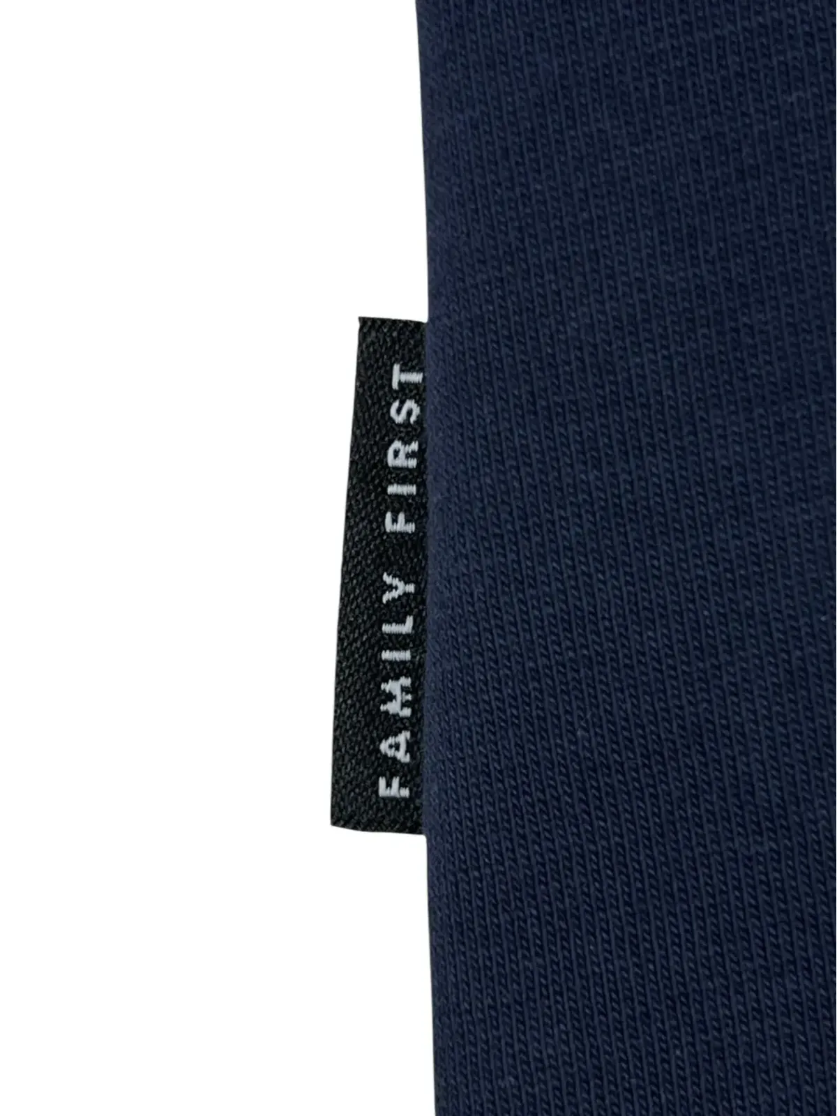 Family First カプリTシャツ ブルー - 画像3