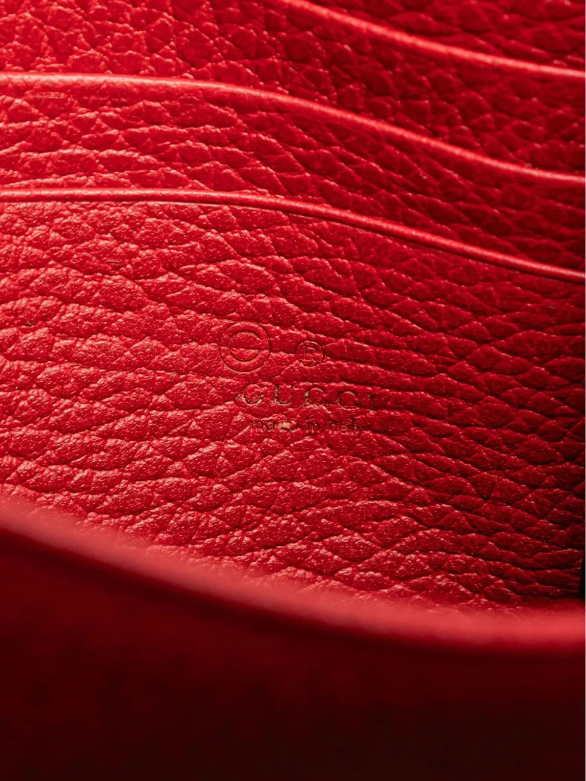 Gucci レザー インターロッキングG ドルウォレットオンチェーン クロスボディバッグ - 画像5