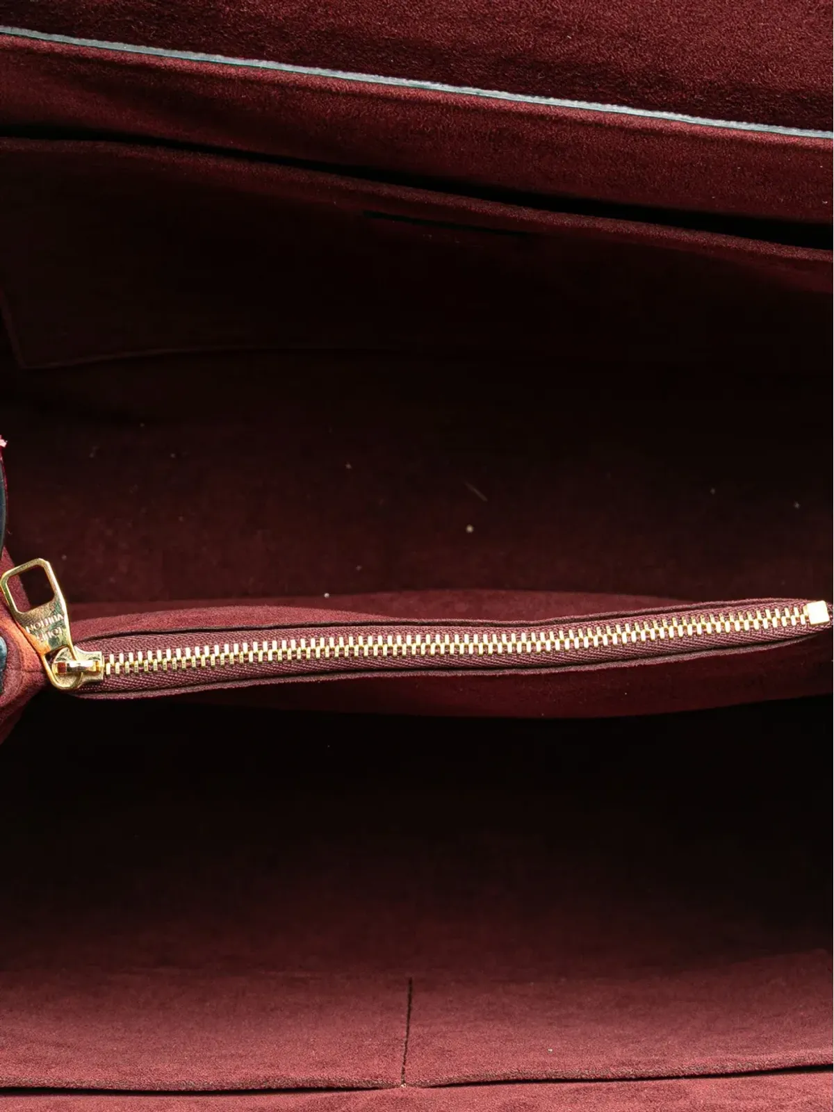 Louis Vuitton ビンテージ モノグラム・エンプリント トロカデロ ショルダーバッグ レッド - 画像4