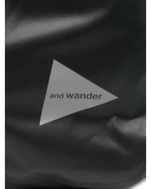 and Wander 防水バックパック - サムネイル4