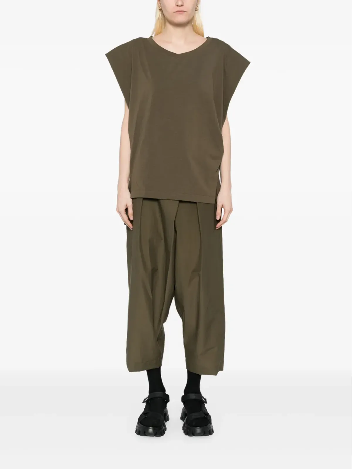 Gaze De Lin Vネック ノースリーブ Tシャツ グリーン - 画像2