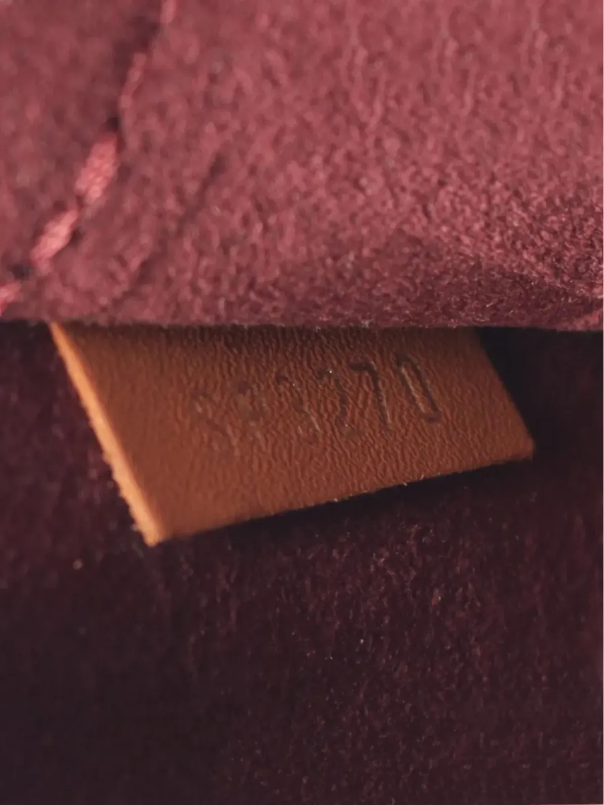 Louis Vuitton ビンテージ 2020 プチ・サック・プラット ハンドバッグ レッド - 画像5