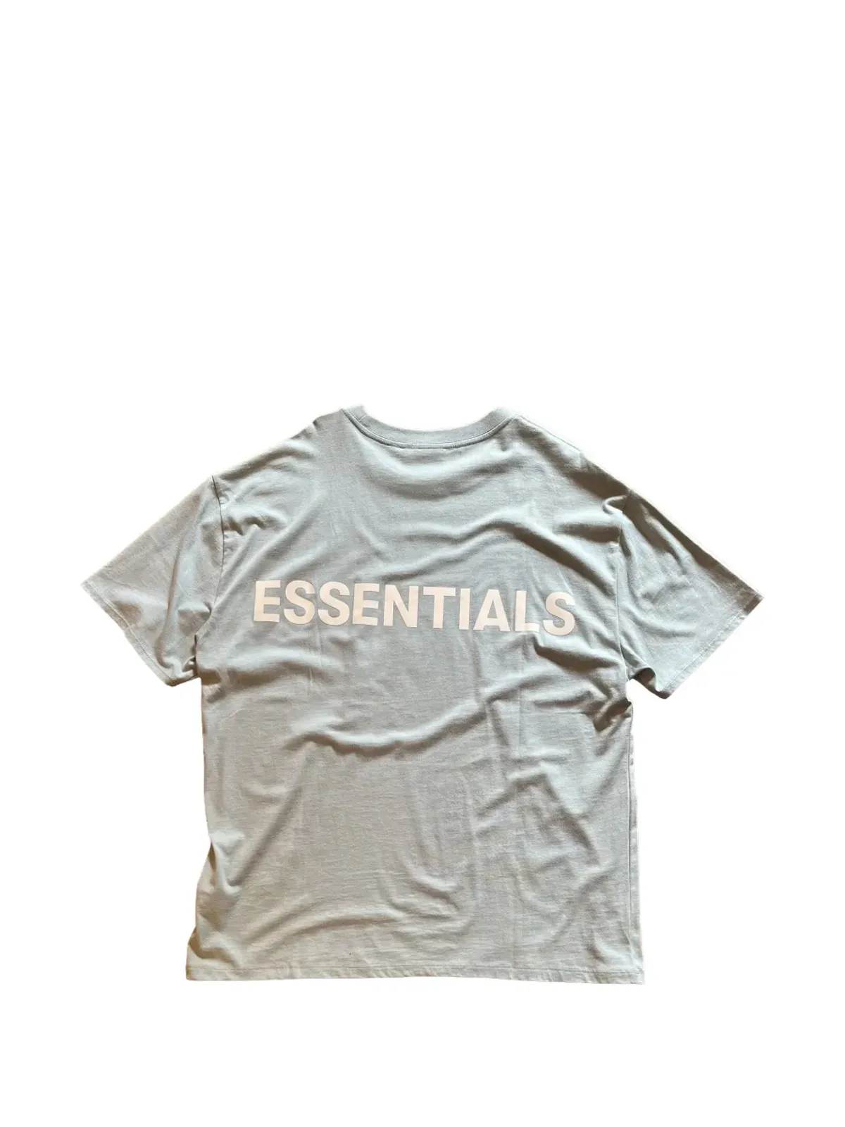 FEAR OF GOD ESSENTIALS リフレクティブ Tシャツ グレー - 画像2