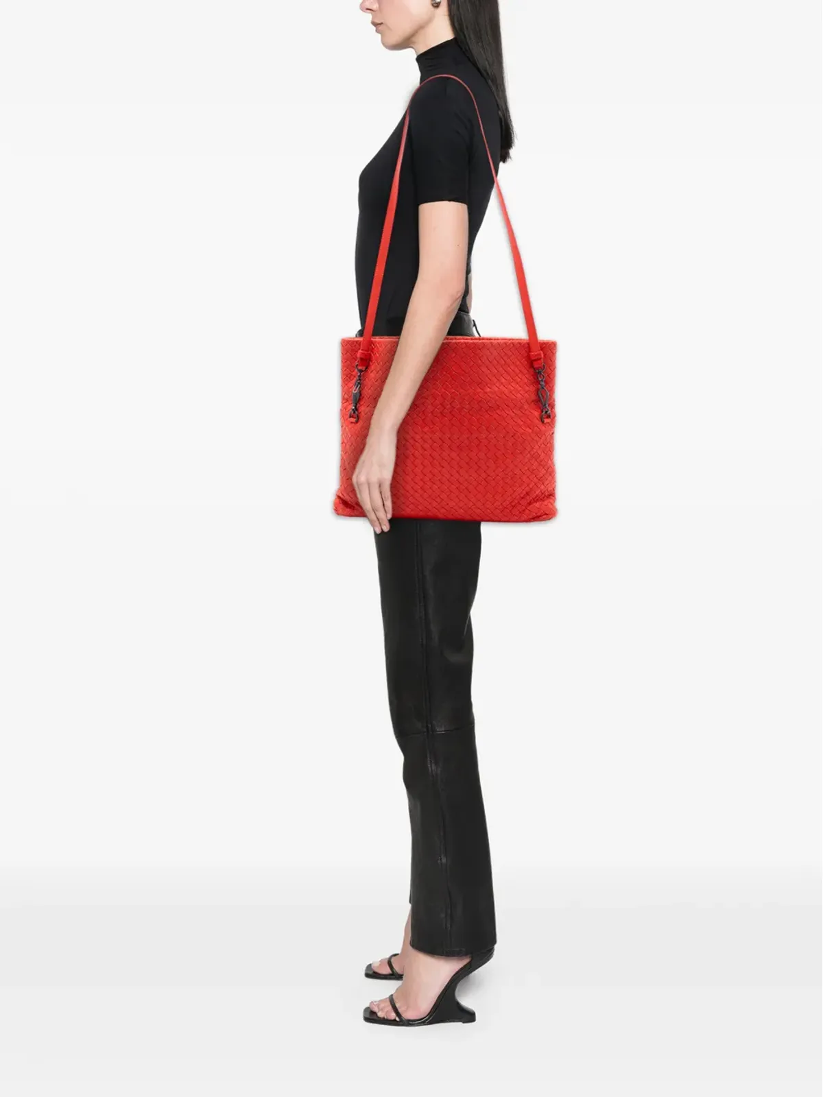 Bottega Veneta ビンテージ ナッパ・イントレッチャート フォールドオーバー・サッチェル - レッド - 画像2