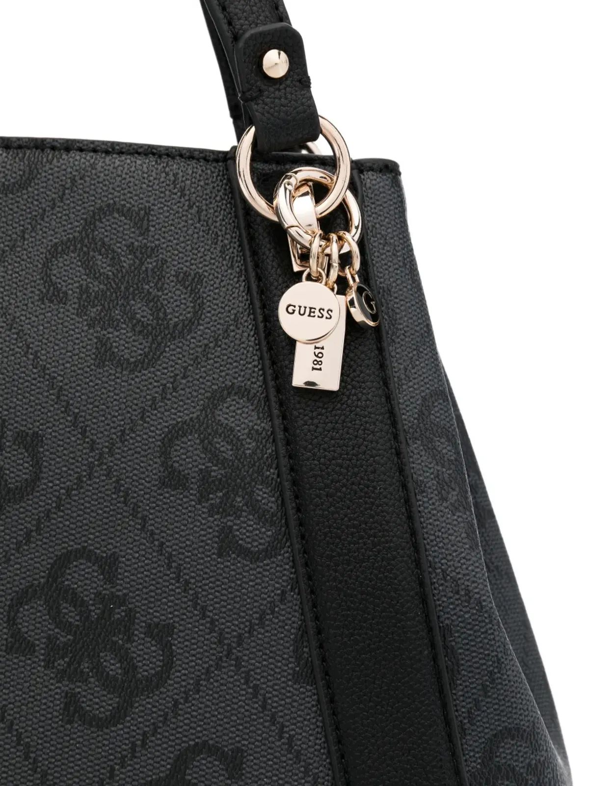 GUESS USA Karnilla ロゴチャーム トートバッグ - 画像3