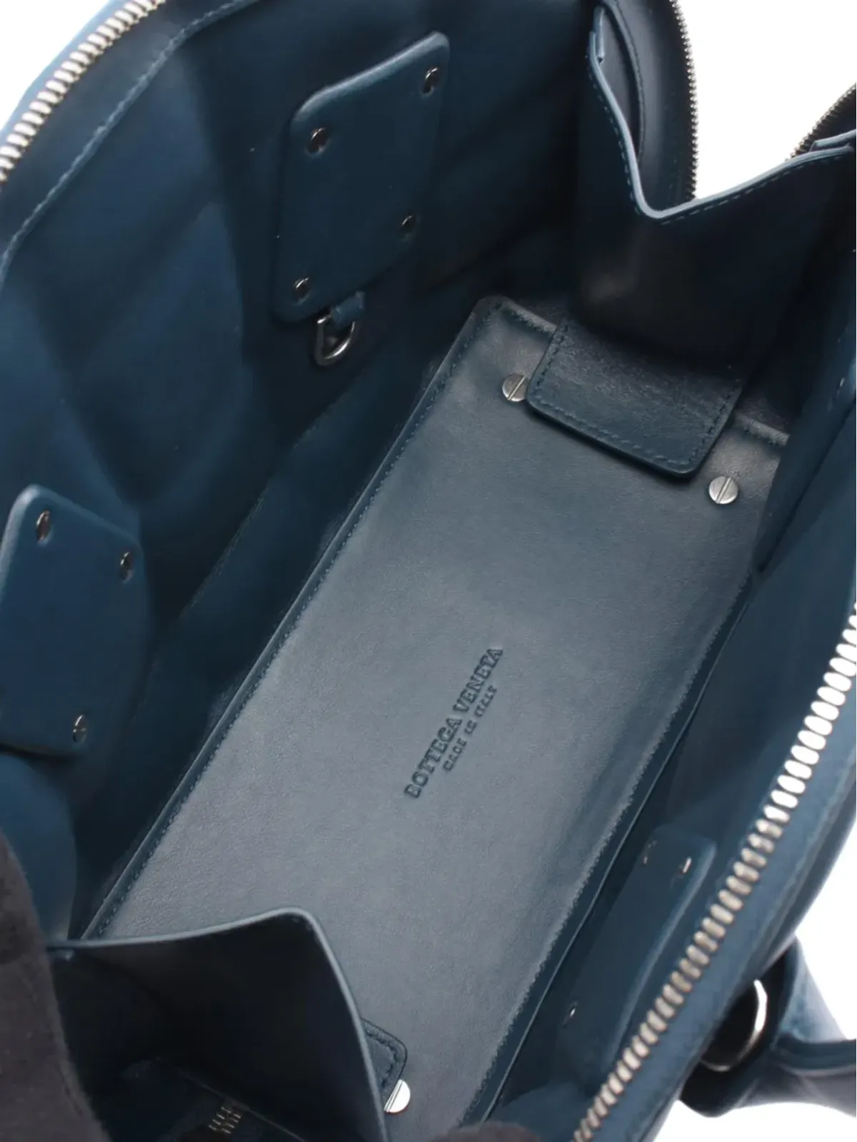 Bottega Veneta ビンテージ パデッド・スワープ・バッグ サッチェル - 画像4