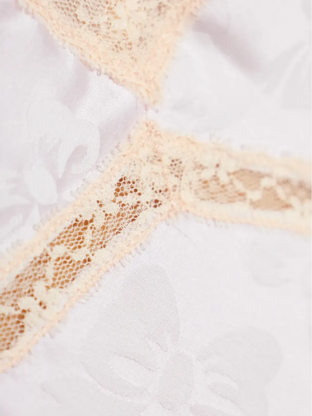 LoveShackFancy リリーナ レーストリム花柄ブラウス - 画像5