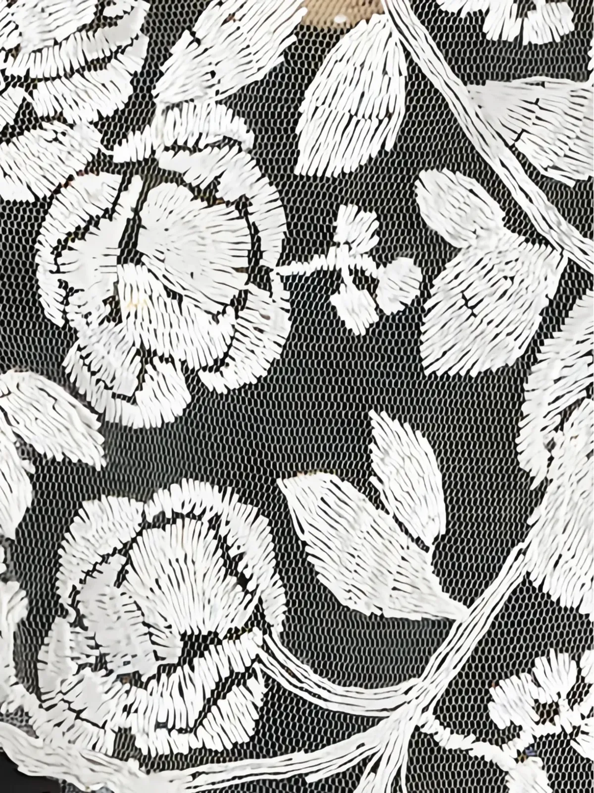 Tadashi Shoji 花柄レースのマキシドレス - 画像5