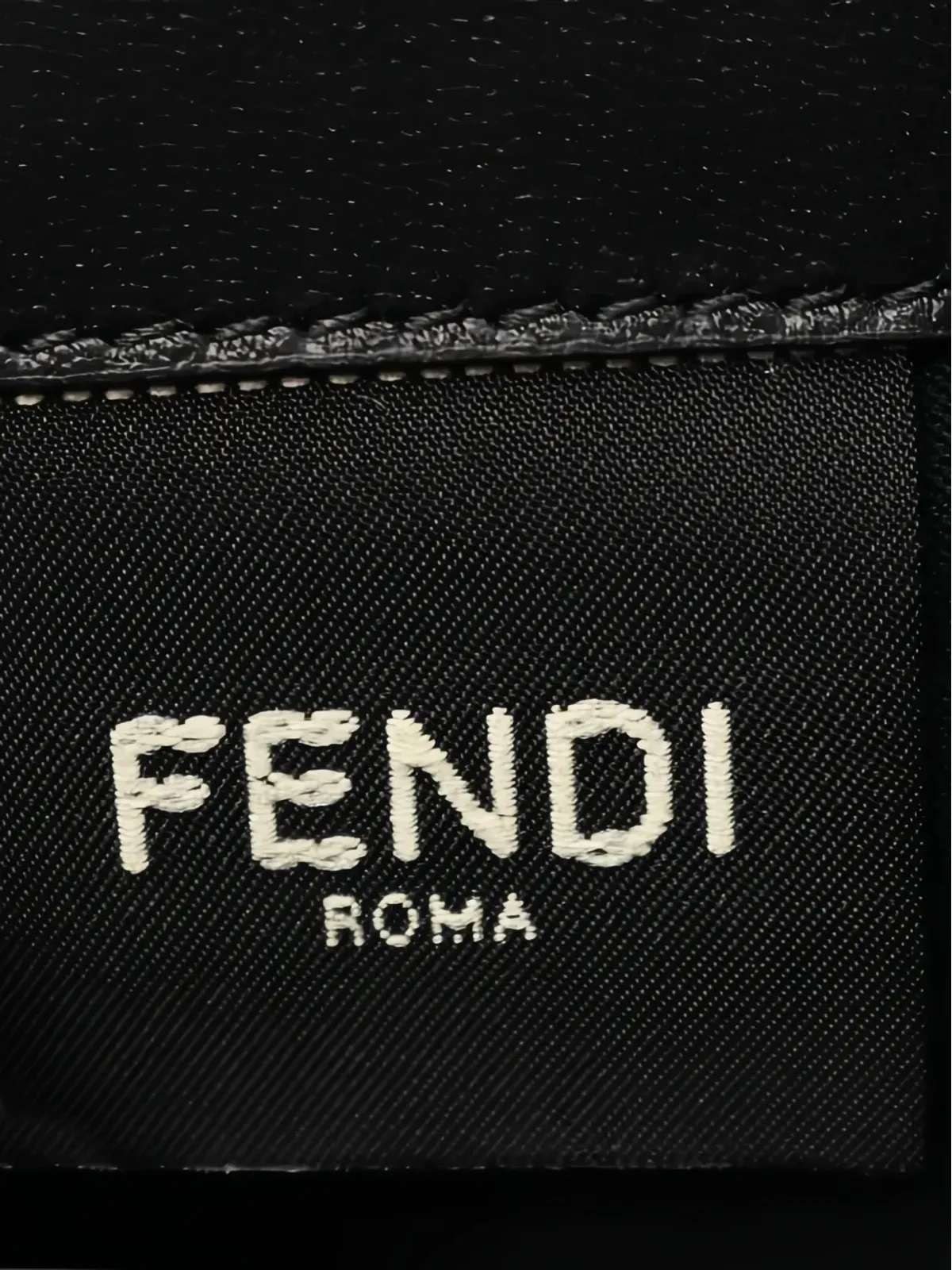 Fendi Pre-Owned エンボス加工クラッチバッグ - 画像4