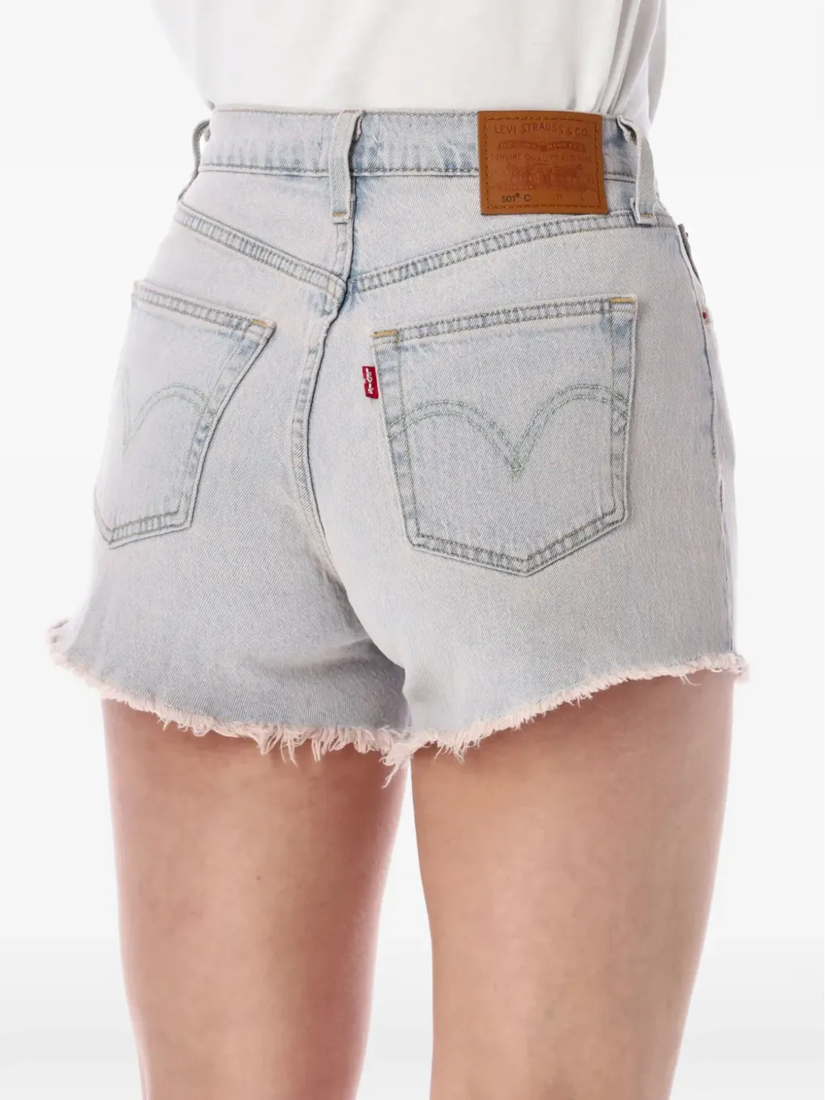Levi's 501® Curve ほつれヘムショーツ - 画像3
