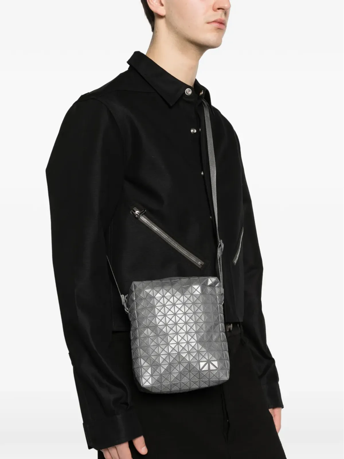 Bao Bao Issey Miyake 幾何学模様パネル入りメッセンジャーバッグ - 画像2