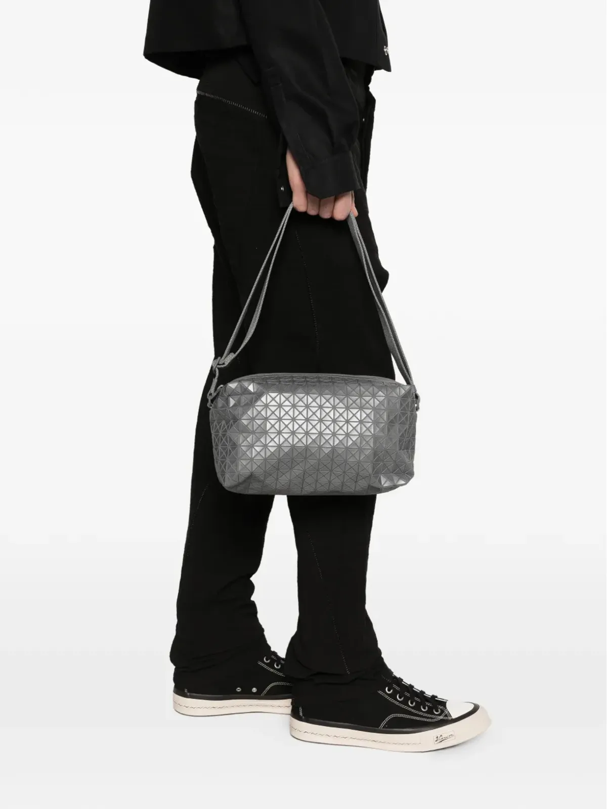 Bao Bao Issey Miyake 幾何学的テクスチャーのショルダーバッグ - 画像2